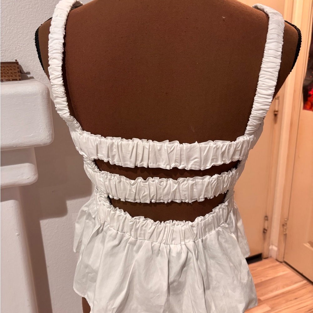 Top Shop White Smocked Ruffle Top— like new- so cute for spring and summer! - Picture 6 of 8